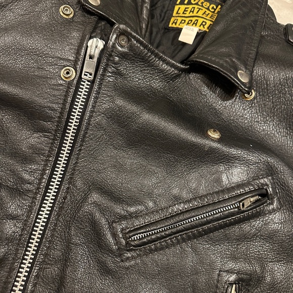 SOLD VINTAGE Protech Leather Jacket Black Motorcycle Punk Racer Biker Very heavy - Picture 9 of 11